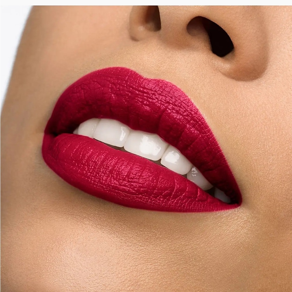 Christian Louboutin Rouge Louboutin Silky Satin Lipstick Color 001 New inBox Red - Picture 8 of 14